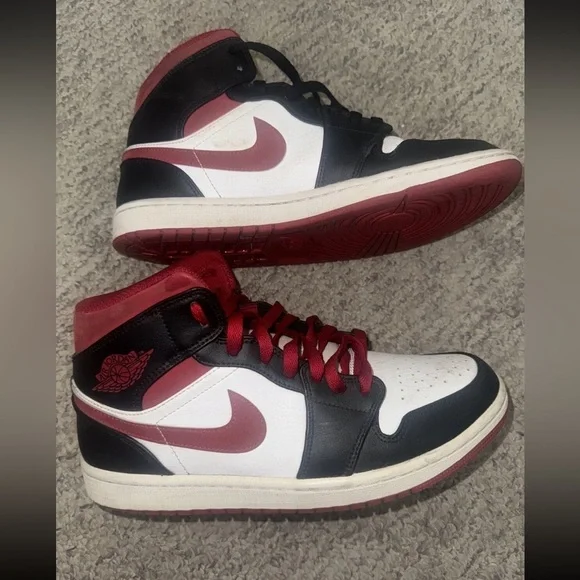 Nike Air Jordan 1 Mid Black Gym Red White Men’s Size 8 Sneakers - Picture 1 of 9